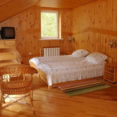 Maison d'hôtes Eaklimu Kaimo Turizmo Sodyba Iesnale à Babrungenai Extérieur photo